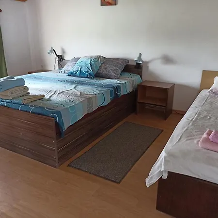 Stai Za Gosti Bazdarovi Apartament *