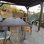 Stai Za Gosti Bazdarovi Apartment *