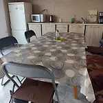 Apartment Stai Za Gosti Bazdarovi