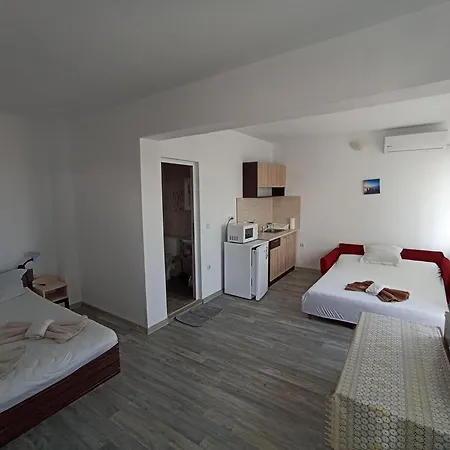 Apartmán Stai Za Gosti Bazdarovi