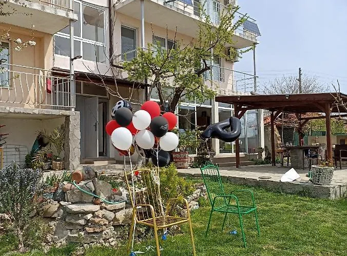 아파트 Stai Za Gosti Bazdarovi 비알라